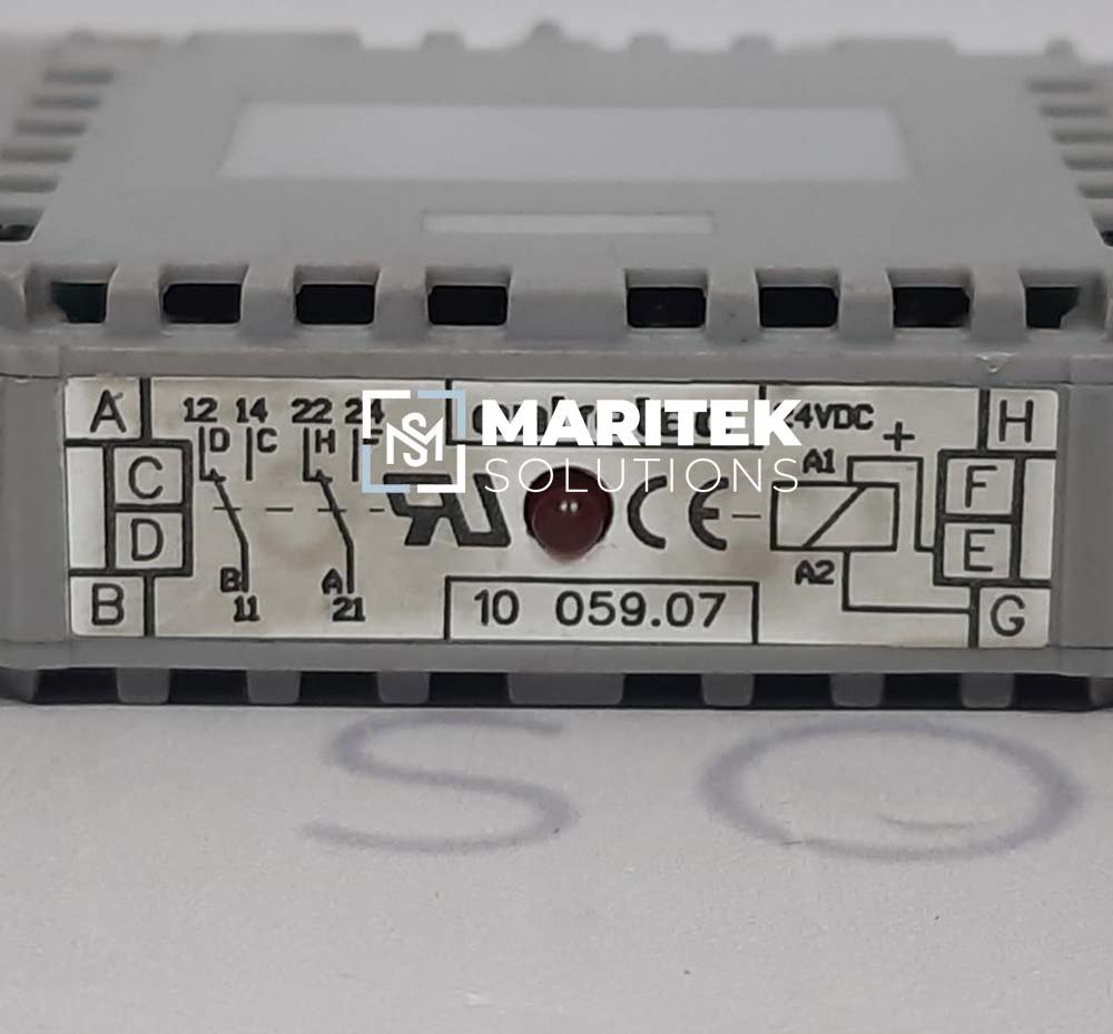 24 (4) Entrelec 10 059.07 Relay