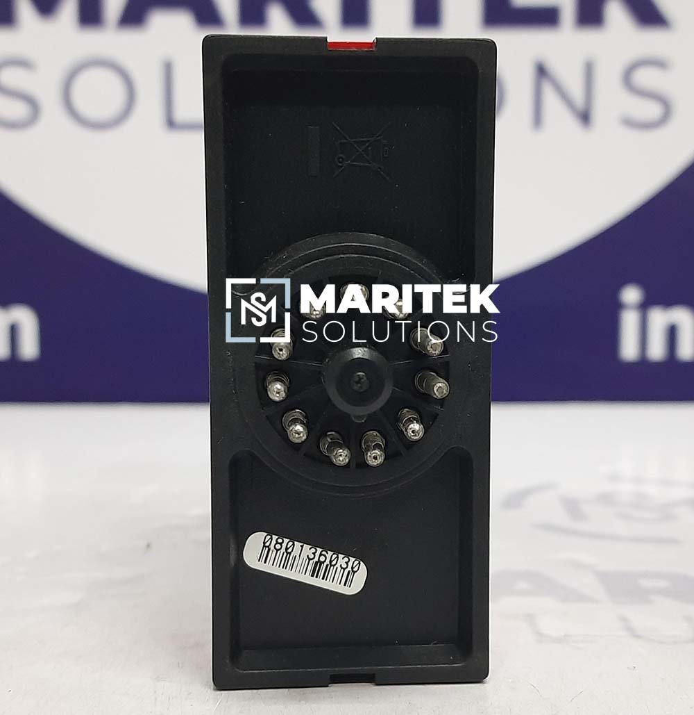 42 (3) PR Electronics 2229A Switchmode Voltage Regulator