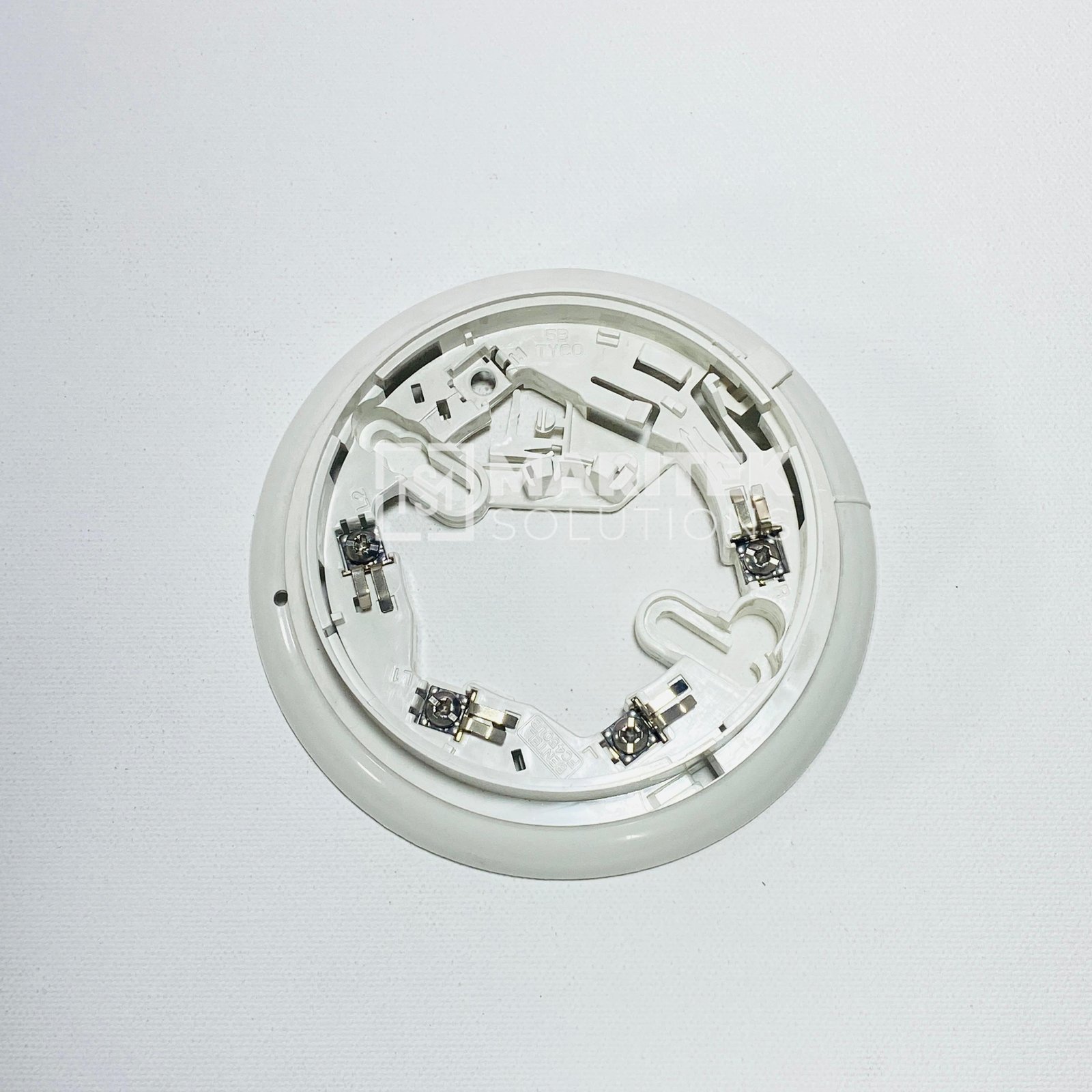 1. 5B 5 New (4) Tyco 5B Universal Base (517.050.019 )