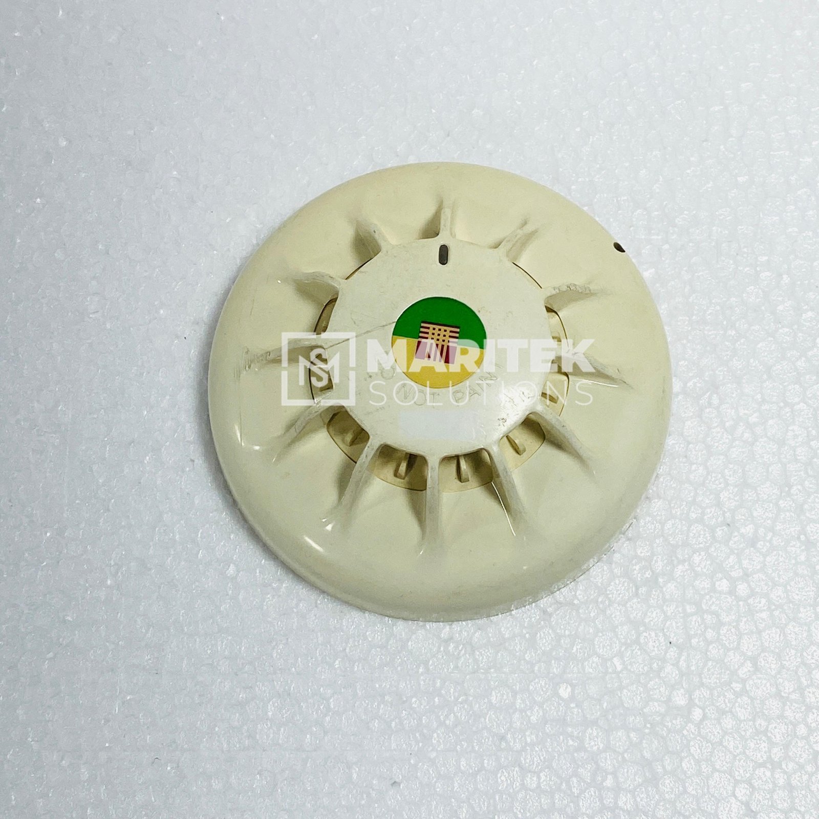 1. 601 H-R (4) Tyco 601 H-R-M Conventional heat detector