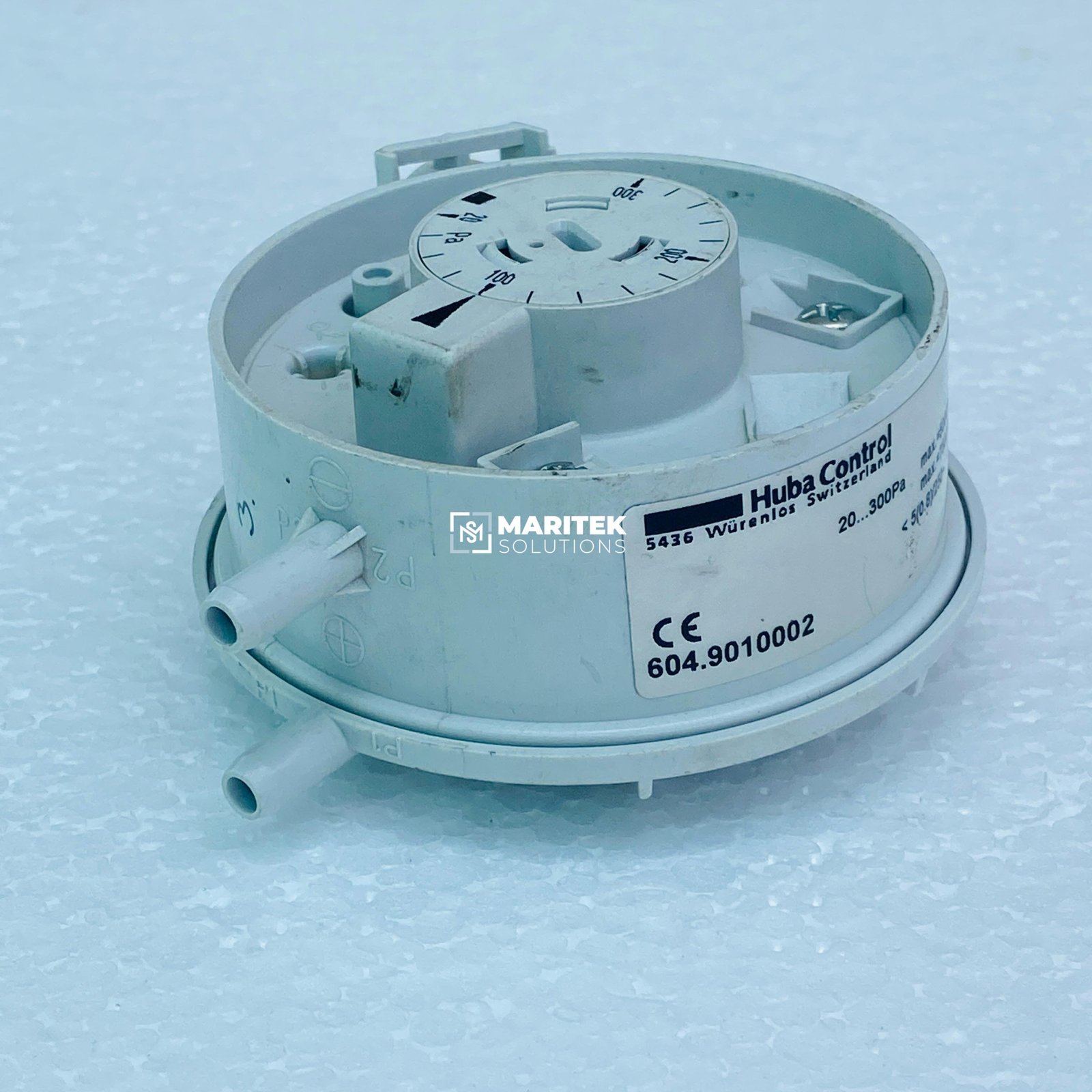 12. 604.9010002 (2) Huba control 604.9210000 Diffrential pressure Switch 20-300 Pa
