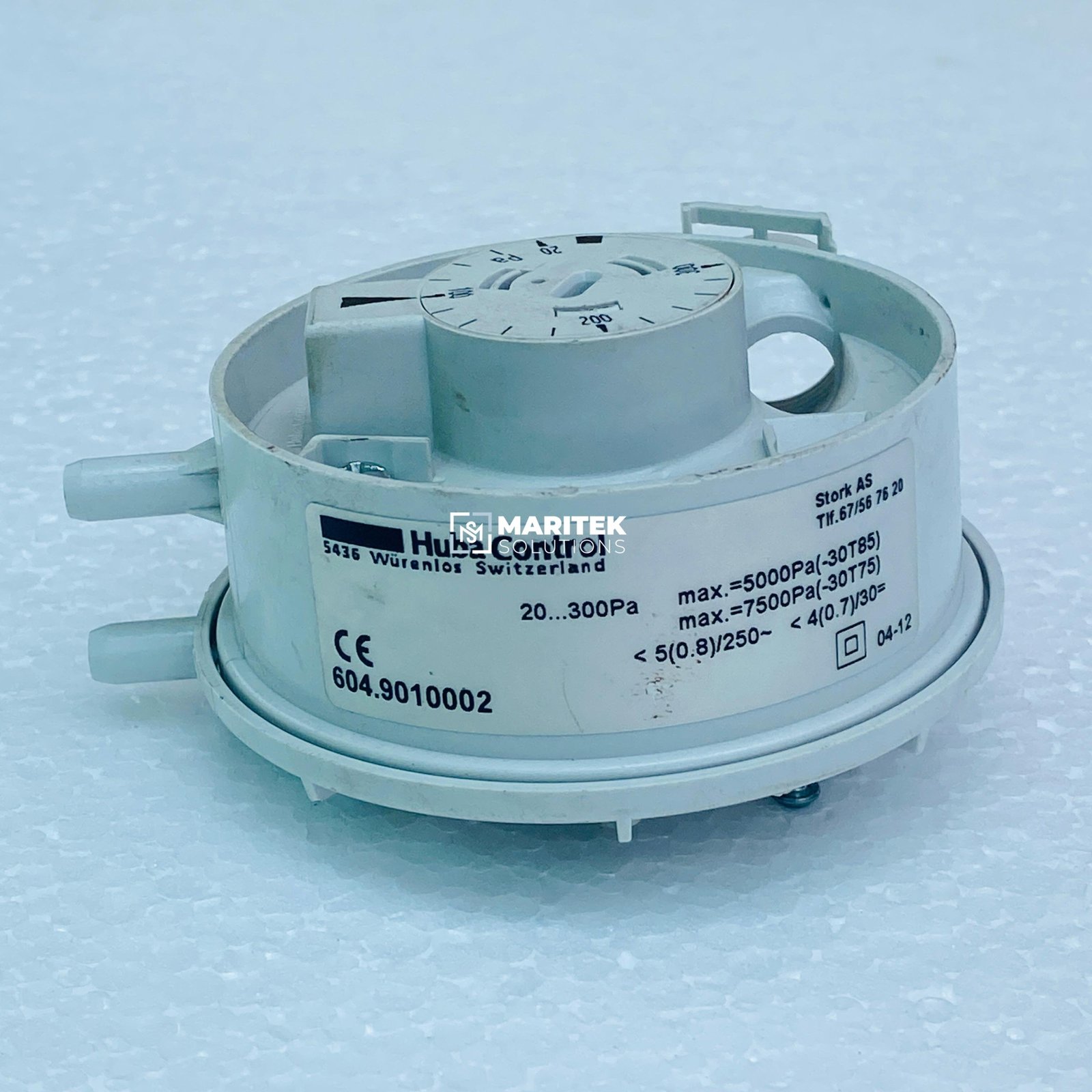 12. 604.9010002 (4) Huba control 604.9210000 Diffrential pressure Switch 20-300 Pa