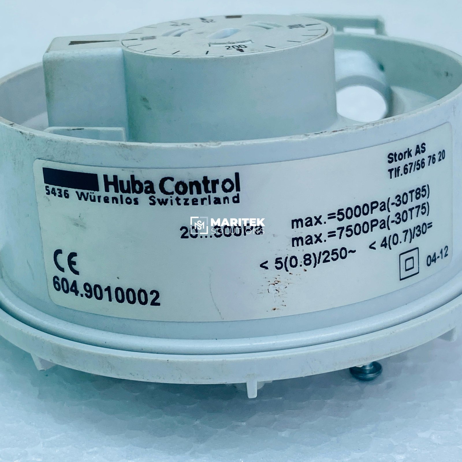 12. 604.9010002 (5) Huba control 604.9210000 Diffrential pressure Switch 20-300 Pa