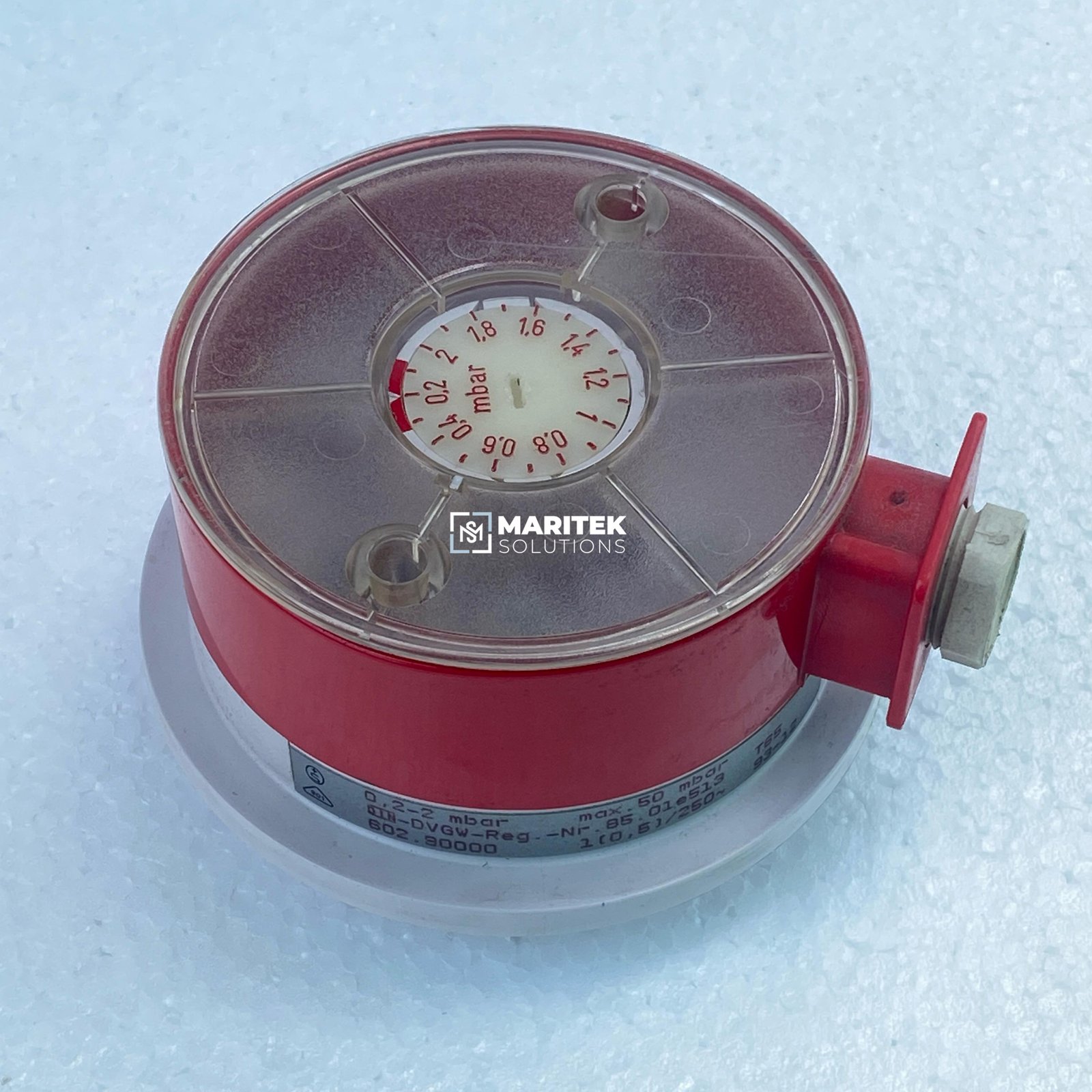 17. 602.90000 (2) Huba 602.90000 Pressure Switch