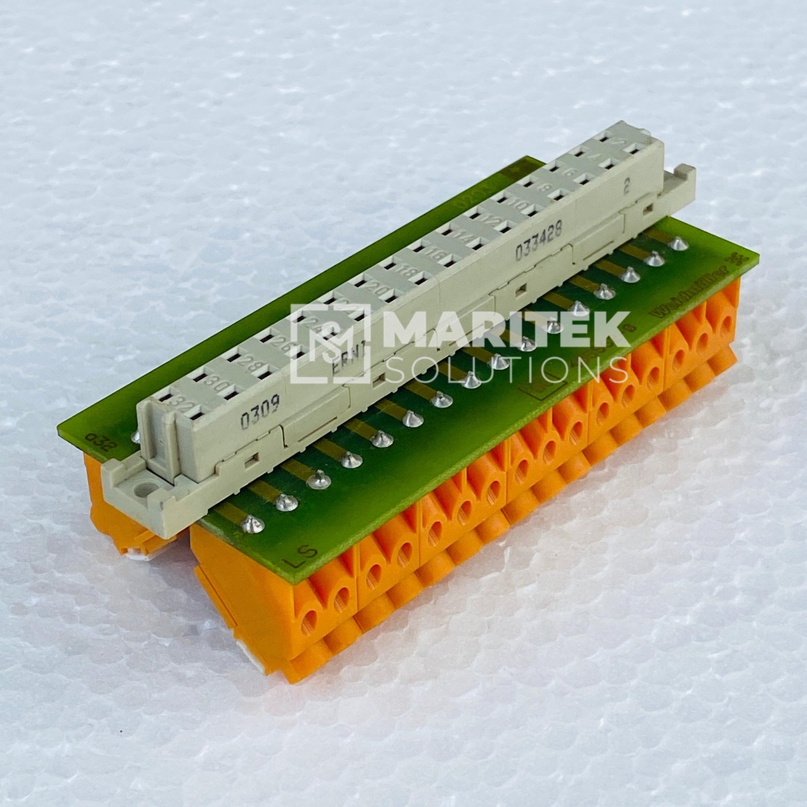 31. 405562-0 (2) Weidmuller 405562-0 PCB Interface module