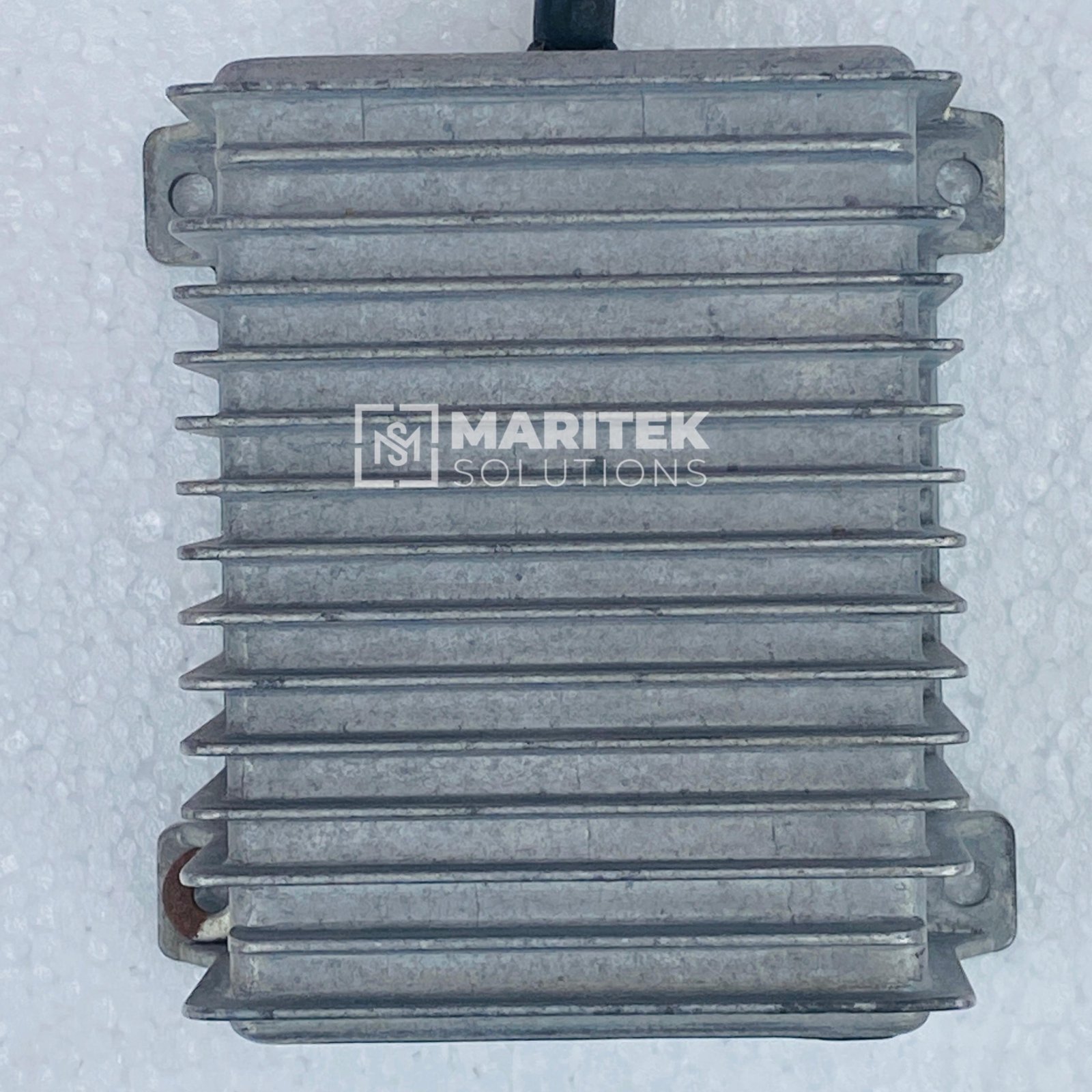 8. 39.0018.0000 (4) COBO 39.0018.0000 Voltage converter