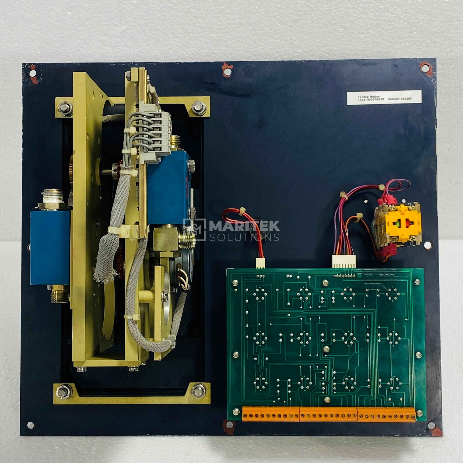 1. 900374530 (6) Lyngsø Marine 900374530 Automation component