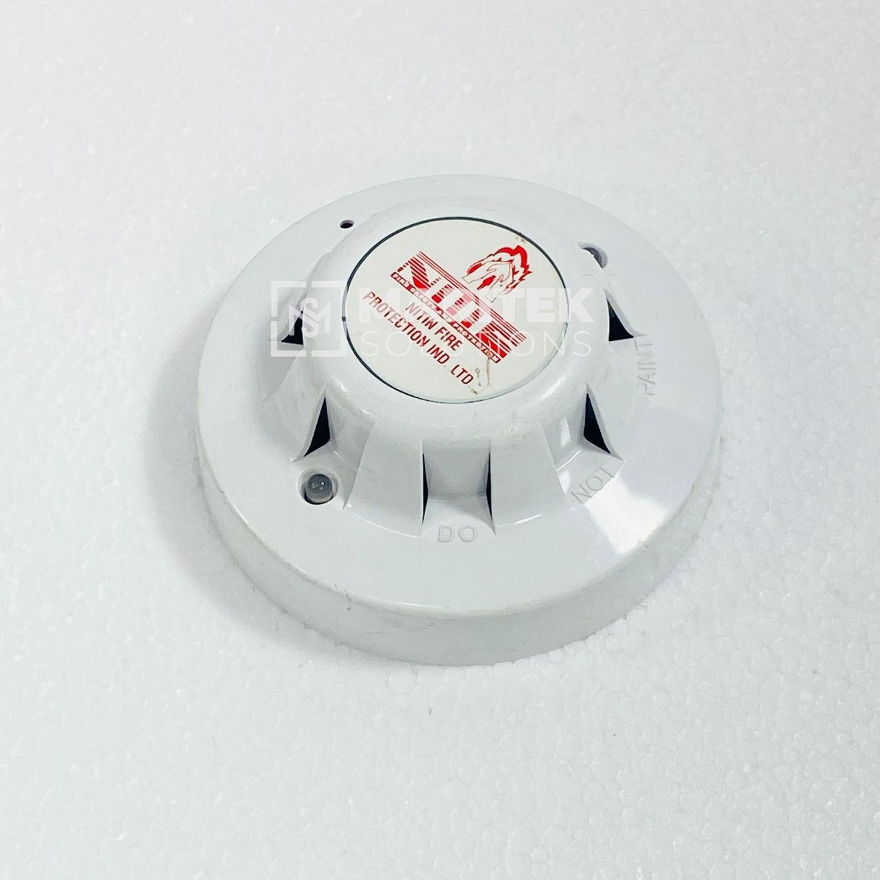 11. 58000-600APO (1) Apollo (58000-600 APO) Optical Smoke Detector