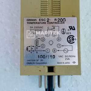 Omron E5C2-R20G Temperature controller