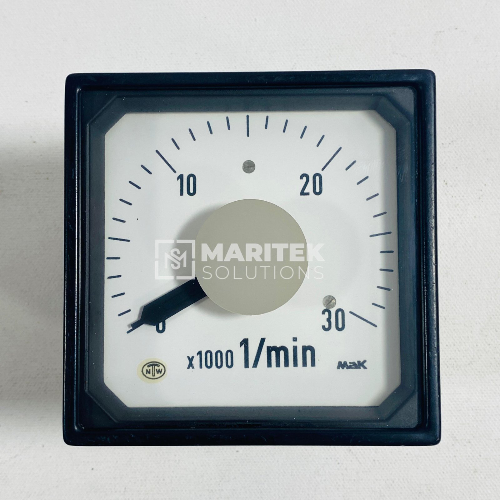 14. PRQ96-VV10-009 (1) Noris-Tachometerwerk PRQ96-VV10-009 Panel Meter 24VDC