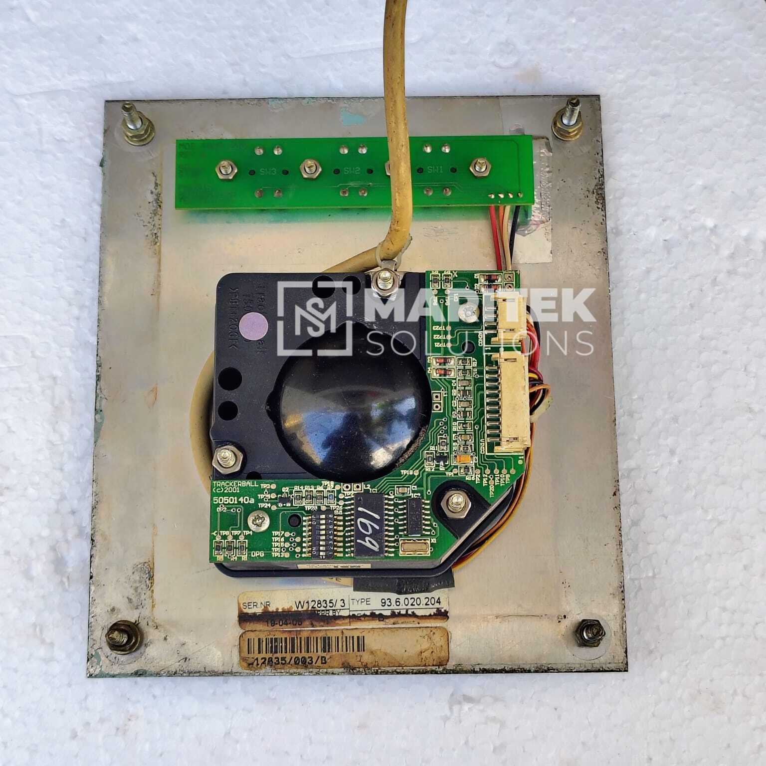 21. 93.6.020.204 (3) Praxis Automation Flush Mount Trackball Control Panel (93.6.020.204)