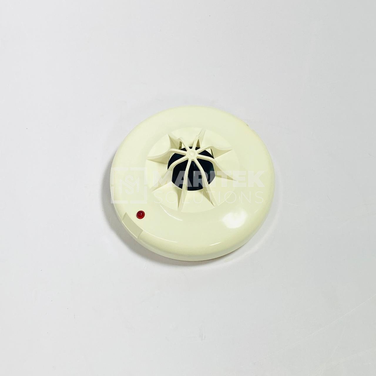22. Z620-582-3 (New) (4) Ziton Z620-582-3 Conventional Rate-of-Rise Heat Detector