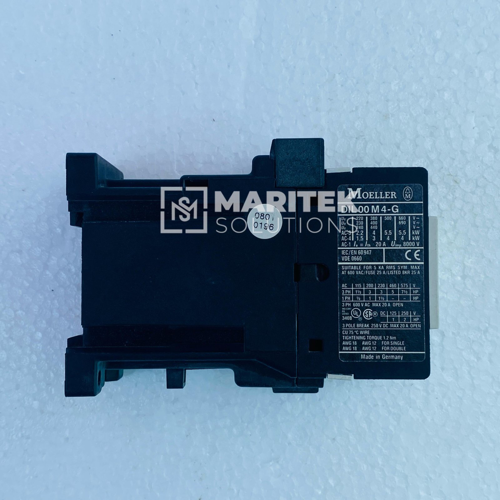 29. DIL00 M 4-G (2) Moeller DIL00 M4-G Industrial contactor