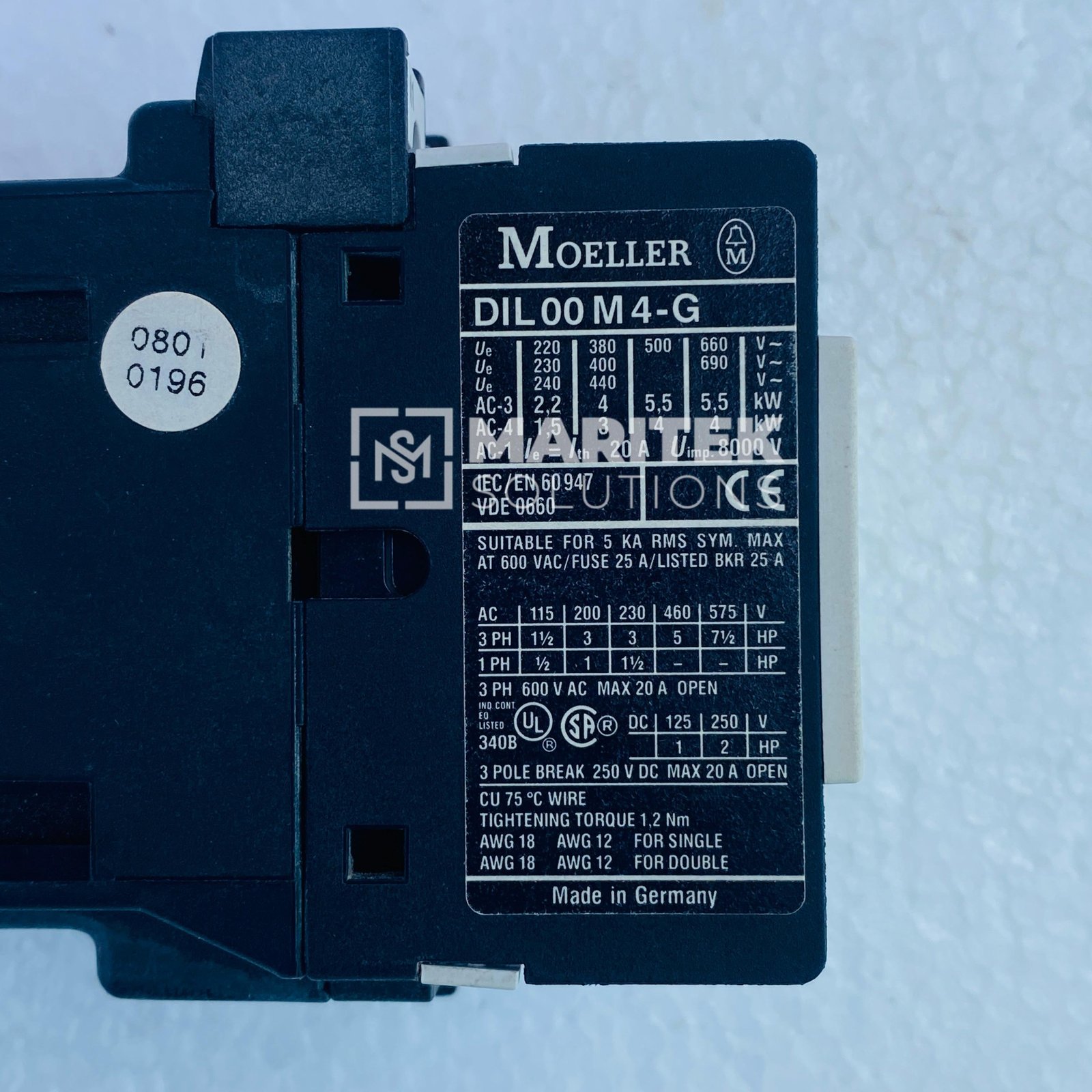 29. DIL00 M 4-G (3) Moeller DIL00 M4-G Industrial contactor