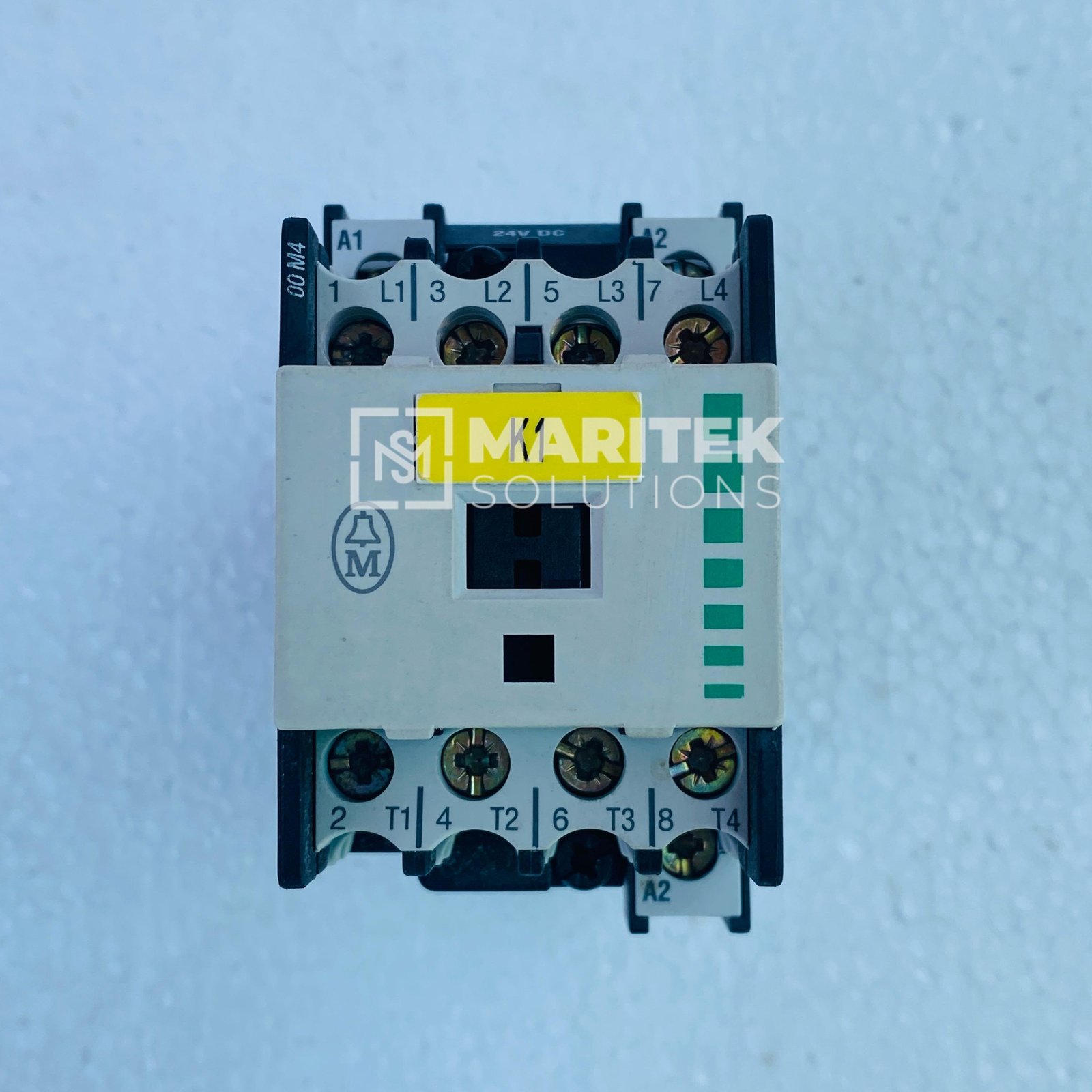 29. DIL00 M 4-G (5) Moeller DIL00 M4-G Industrial contactor