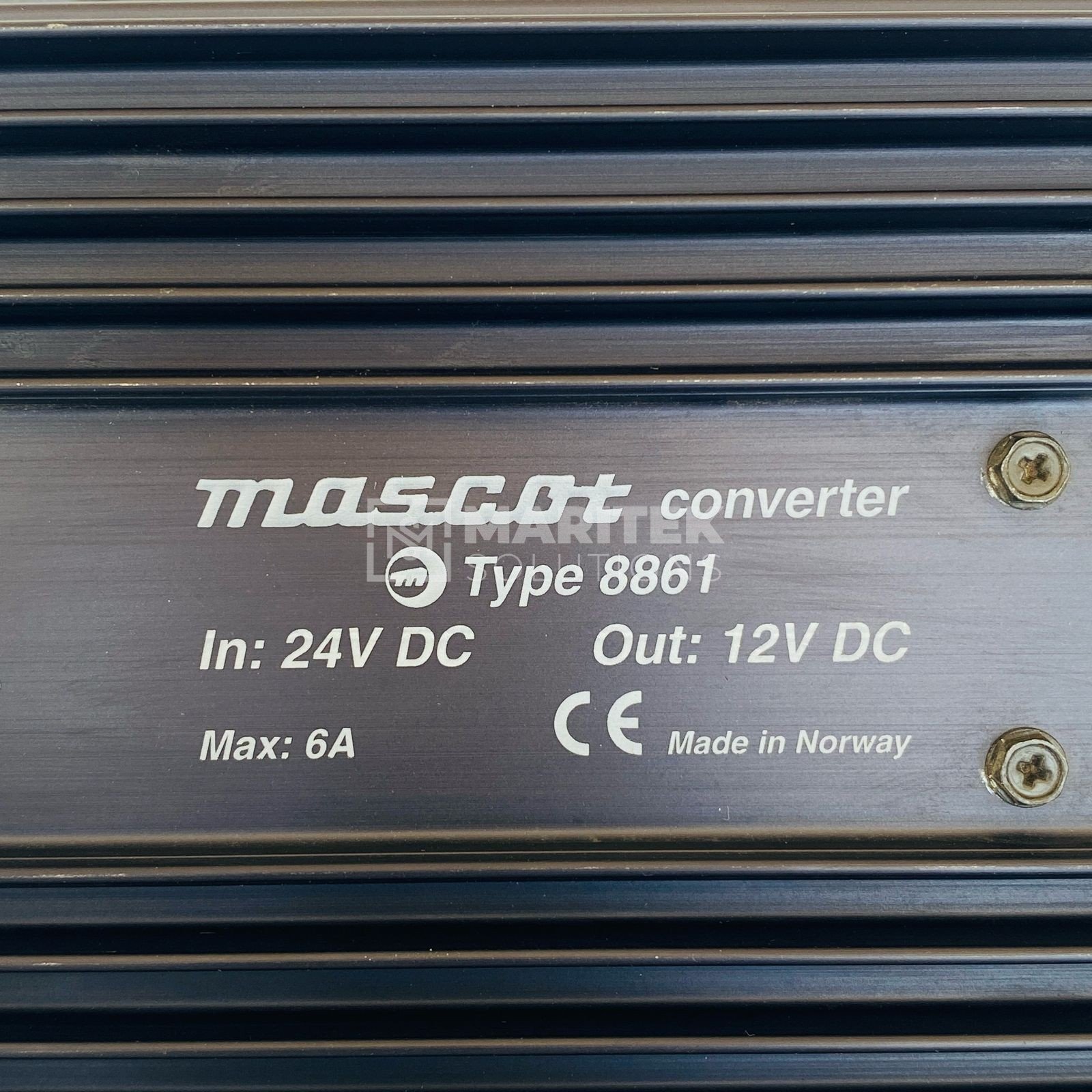 3. 8861 (5) Mascot Type 8861 DC/DC converter