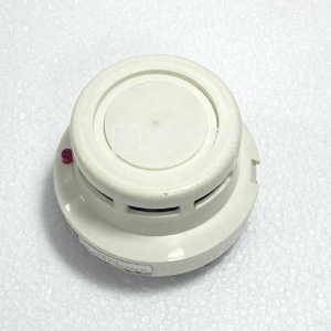 Servoteknik IRM831 Smoke detector, specifically model