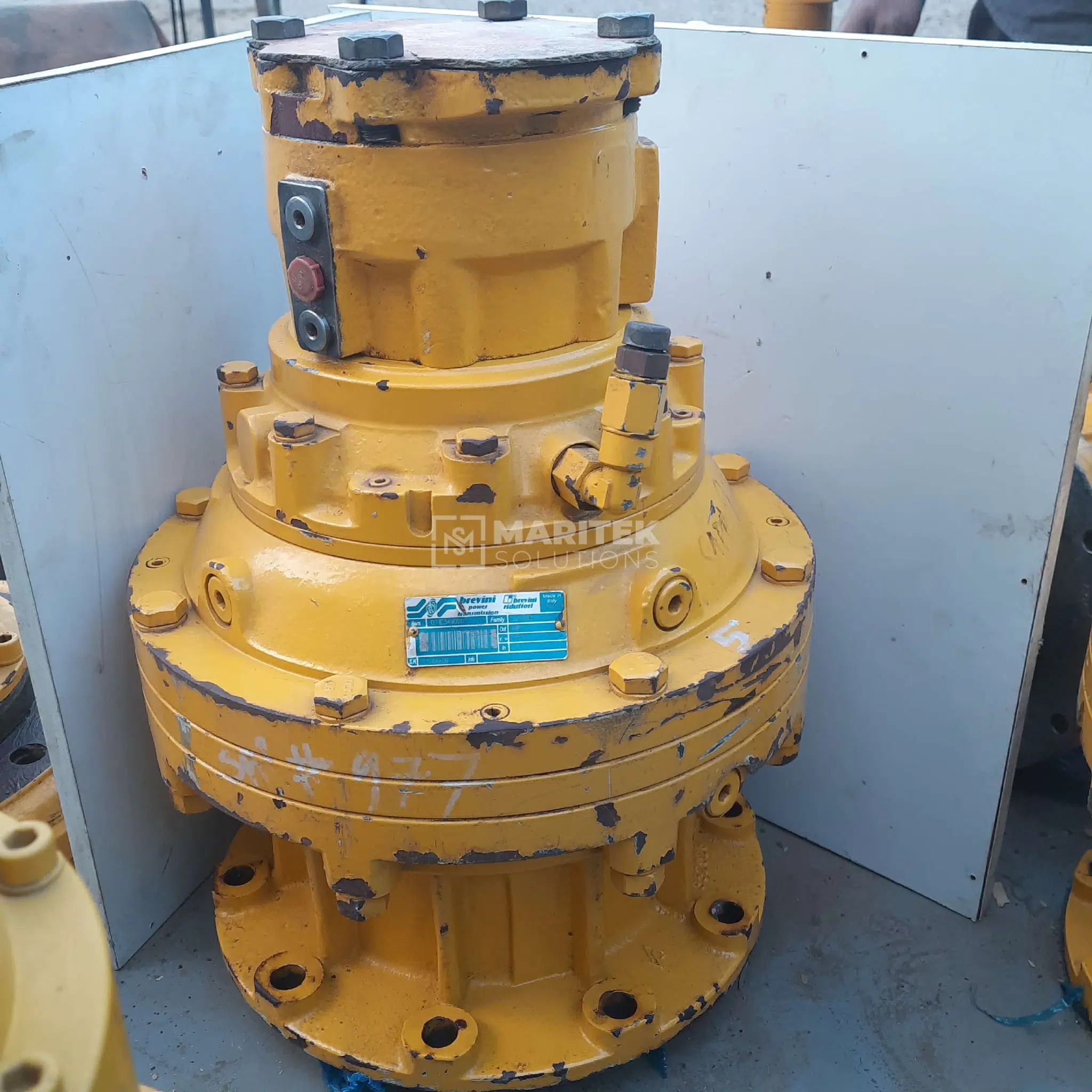 Brevini 011E5490201 Hydraulic swing drive gearbox