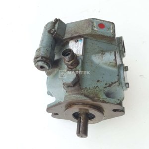 Daikin V8A 1RX-20 Hydraulic piston pump
