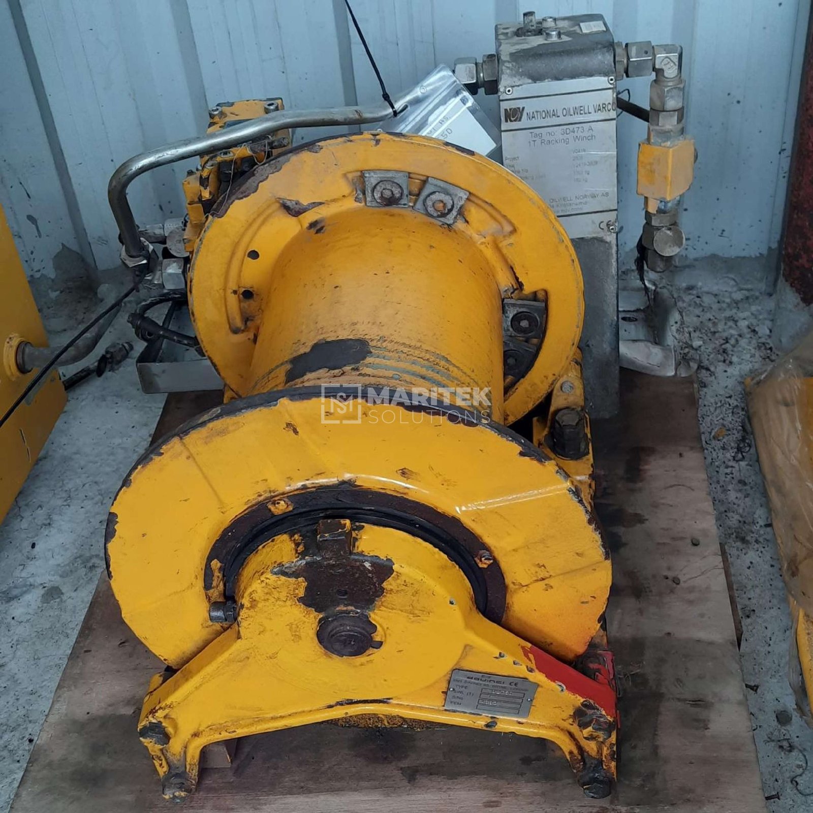 NOV 1 TON (5) BMS Davinci ST 02T5D lifting gear