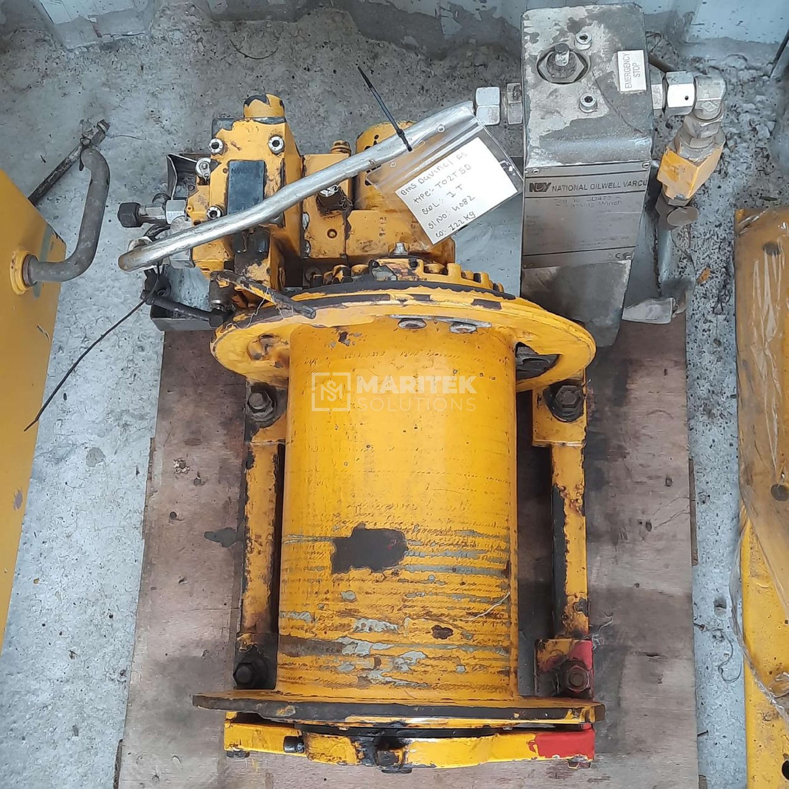 NOV 1 TON (6) BMS Davinci ST 02T5D lifting gear