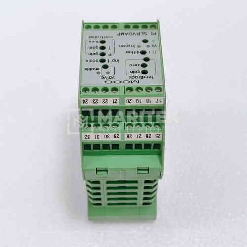 31. G122-824-001 (3) Moog Australia G122-824-001 PI Servo Amplifier module