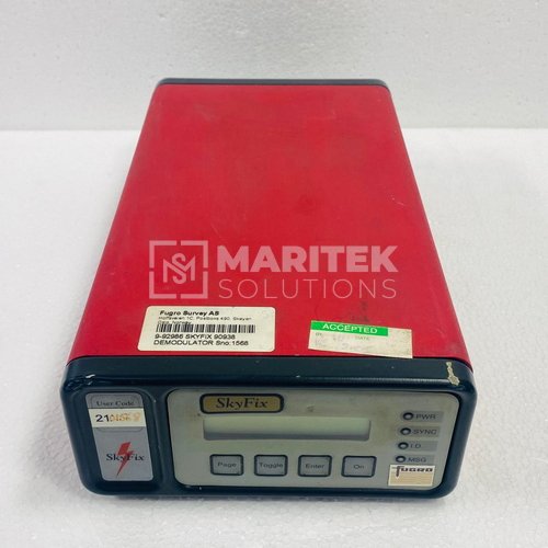 9093831 (2) Racal Survey Ltd. 90938/3/1 DGPS Receiver