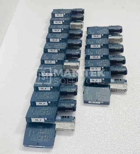 6ES7 131-6BH01-0BA0 (2) Siemens 6ES 7131-6BH01-0BA0 Digital Input Module (S C-R2DN1940)