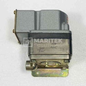 Barksdale DPD1T-M80 Dual-control diaphragm differential pressure switch