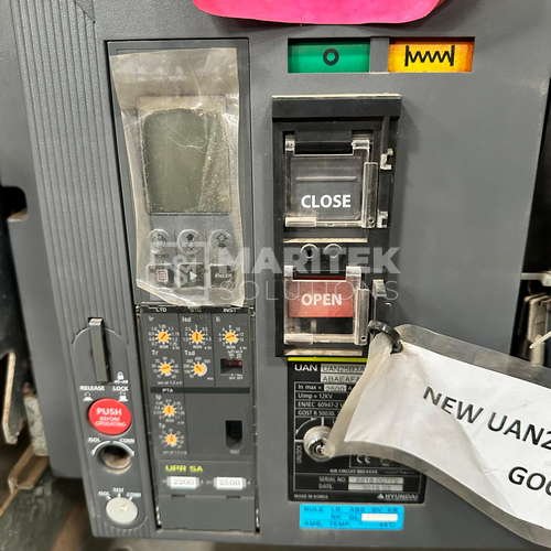WhatsApp Image 2026-08-29 at 1.00.30 AM Hyundai UAN25B3A Digital Air Circuit Breaker