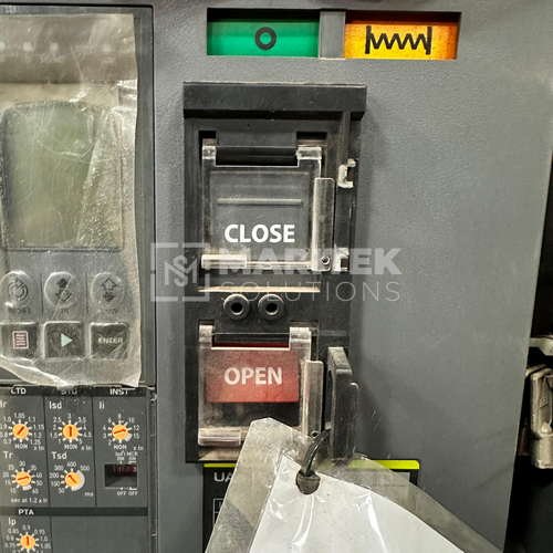 WhatsApp Image 2026-08-29 at 1.00.31 AM Hyundai UAN25B3A Digital Air Circuit Breaker